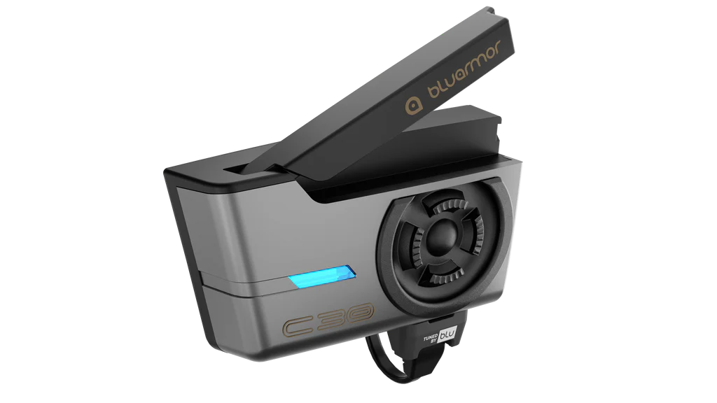 Bluarmor C30 helmet communication device RIDEGRID mesh network demo Bluarmor C30 helmet communication device RIDEGRID mesh network demo