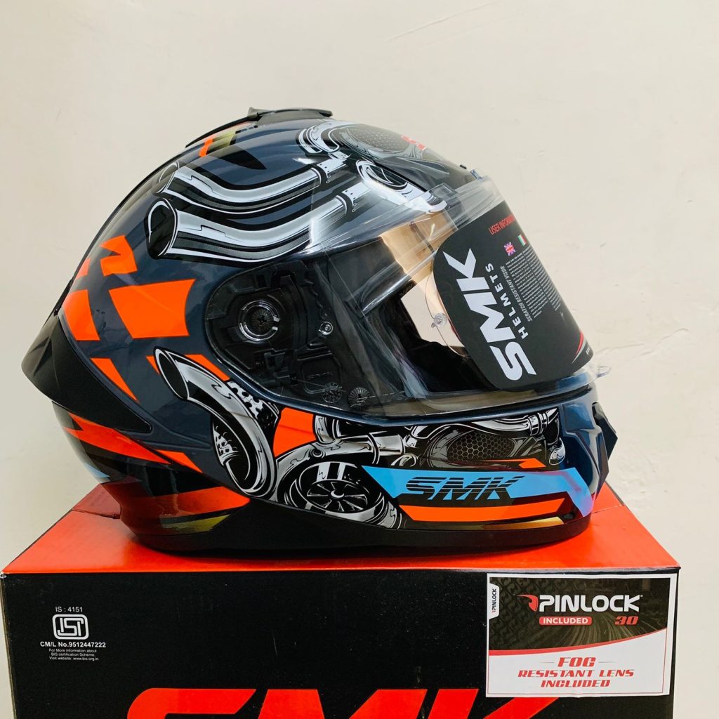 Second hand best sale motorbike helmets