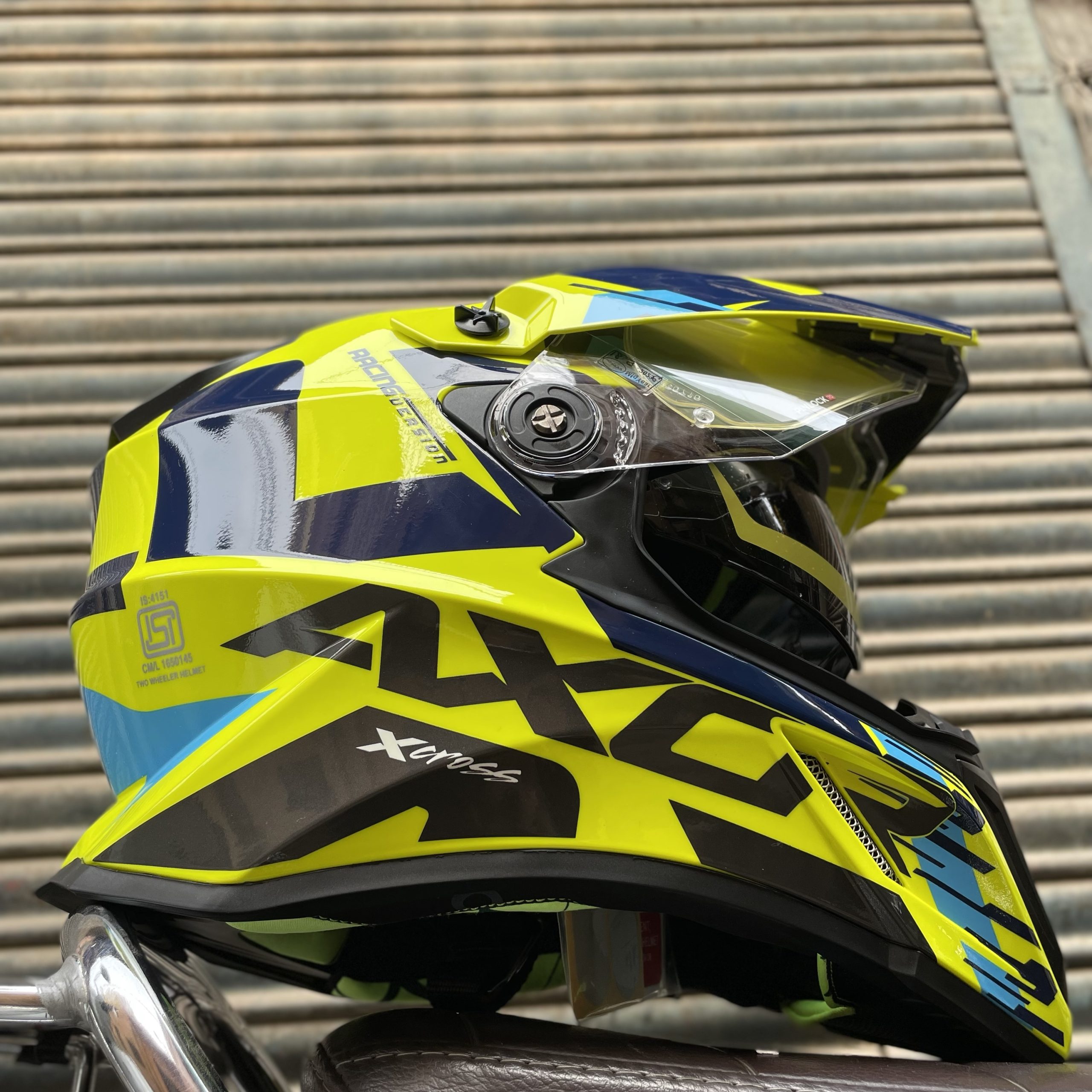 AXOR X CROSS DUAL VISOR X1 BLUE NEON HELMET WITH ANTI FOG SHEET ECE DOT