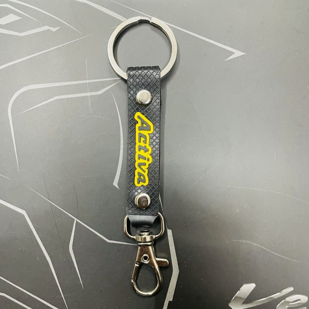 Keychains hot sale for scooty