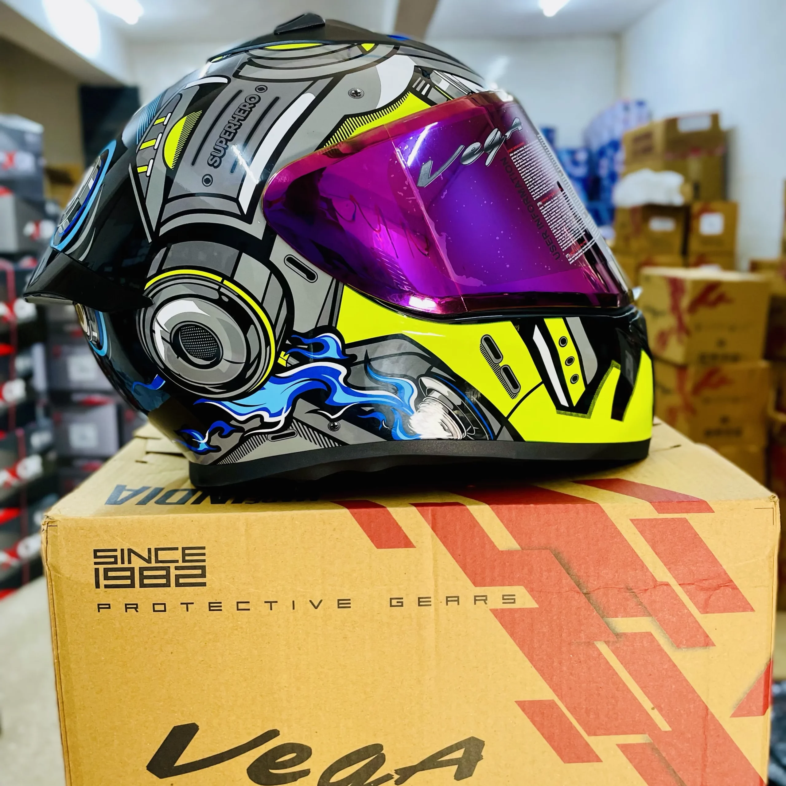 Helm best sale kyt lazada