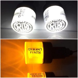 Allextreme EXT10SW Universal T10 LED Parking Light 10 SMD Super Bright  Interior Pilot License Plate Dome Indicator Lamp Bulb for Car Bike and  Motorcycle (3W, White, 2 PCS) : : Car & Motorbike