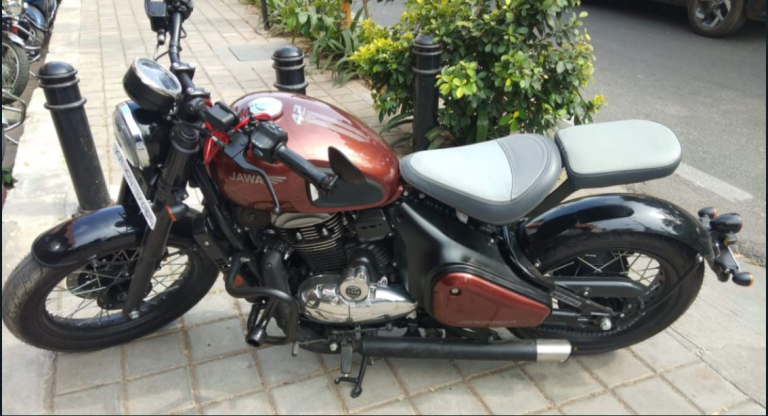 Jawa 42 Bobber Rear Seat