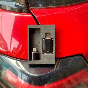 New Arrival: Universal Wired to Wireless CarPlay Dongle – 2-in-1 Wireless CarPlay & Android Auto Adapter