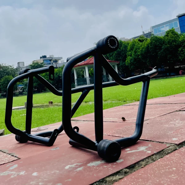 crash guard with sliders Classic Bear Shotgun 650 delrin slider technology