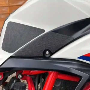 BMW G 310 RR traction grips