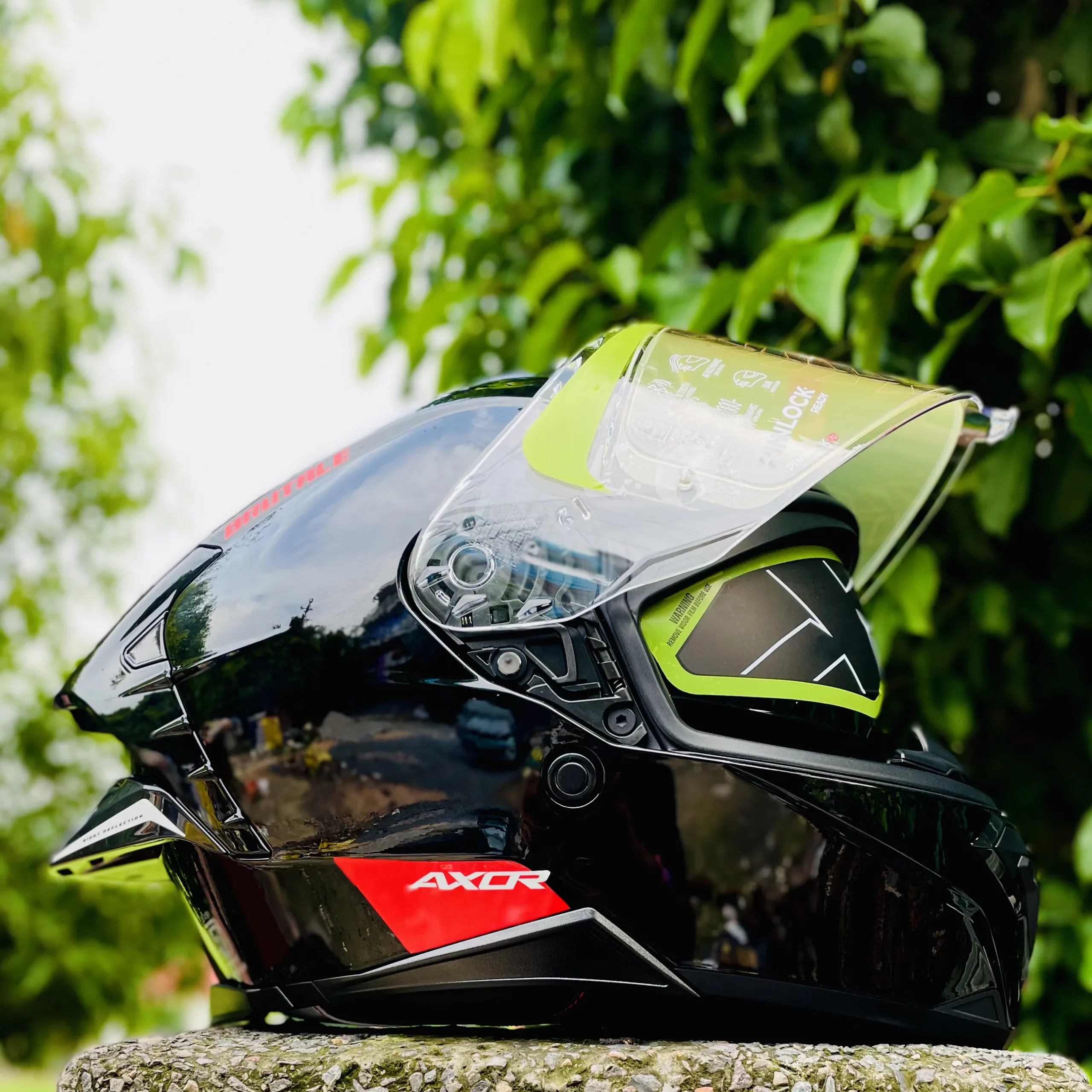 Axor Brutale Solid Colors Dual Spoiler Helmet – Dull Black Open Dual Spoiler View