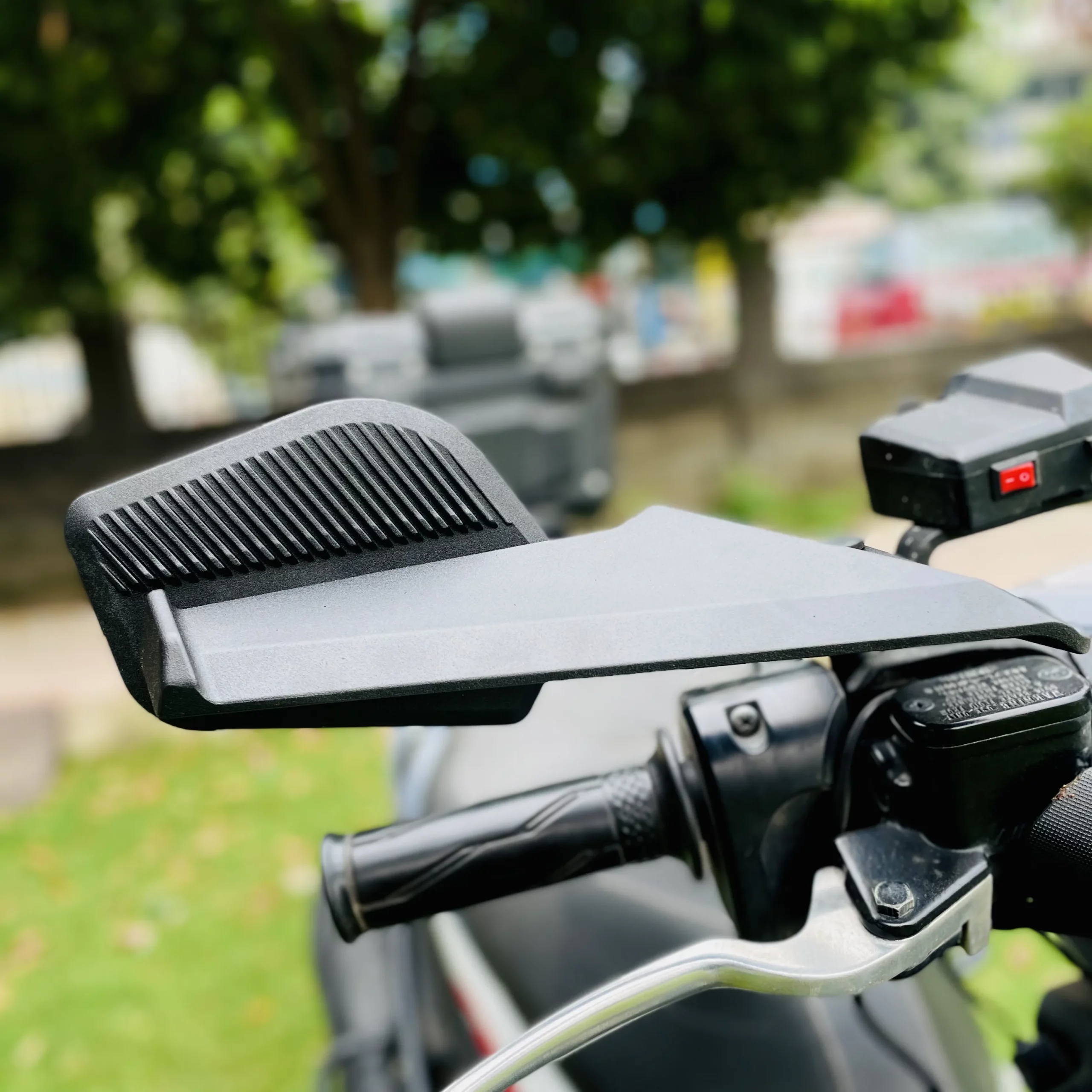 img-251028162940661_result