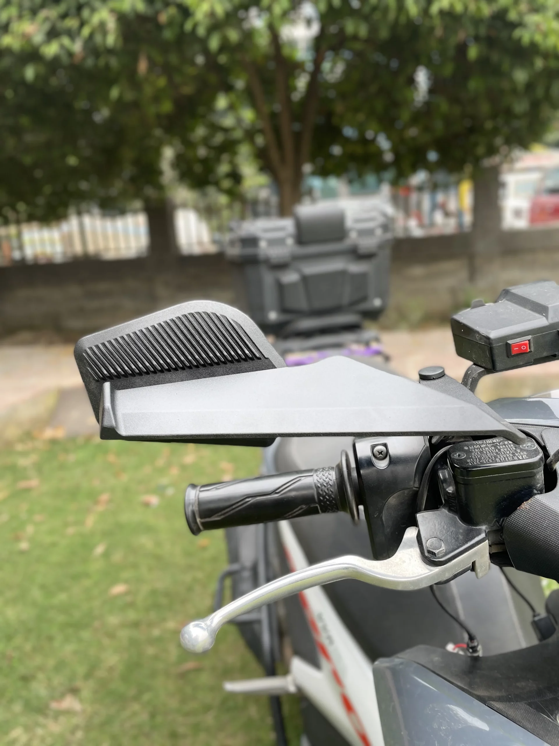 img-251028162940917_result