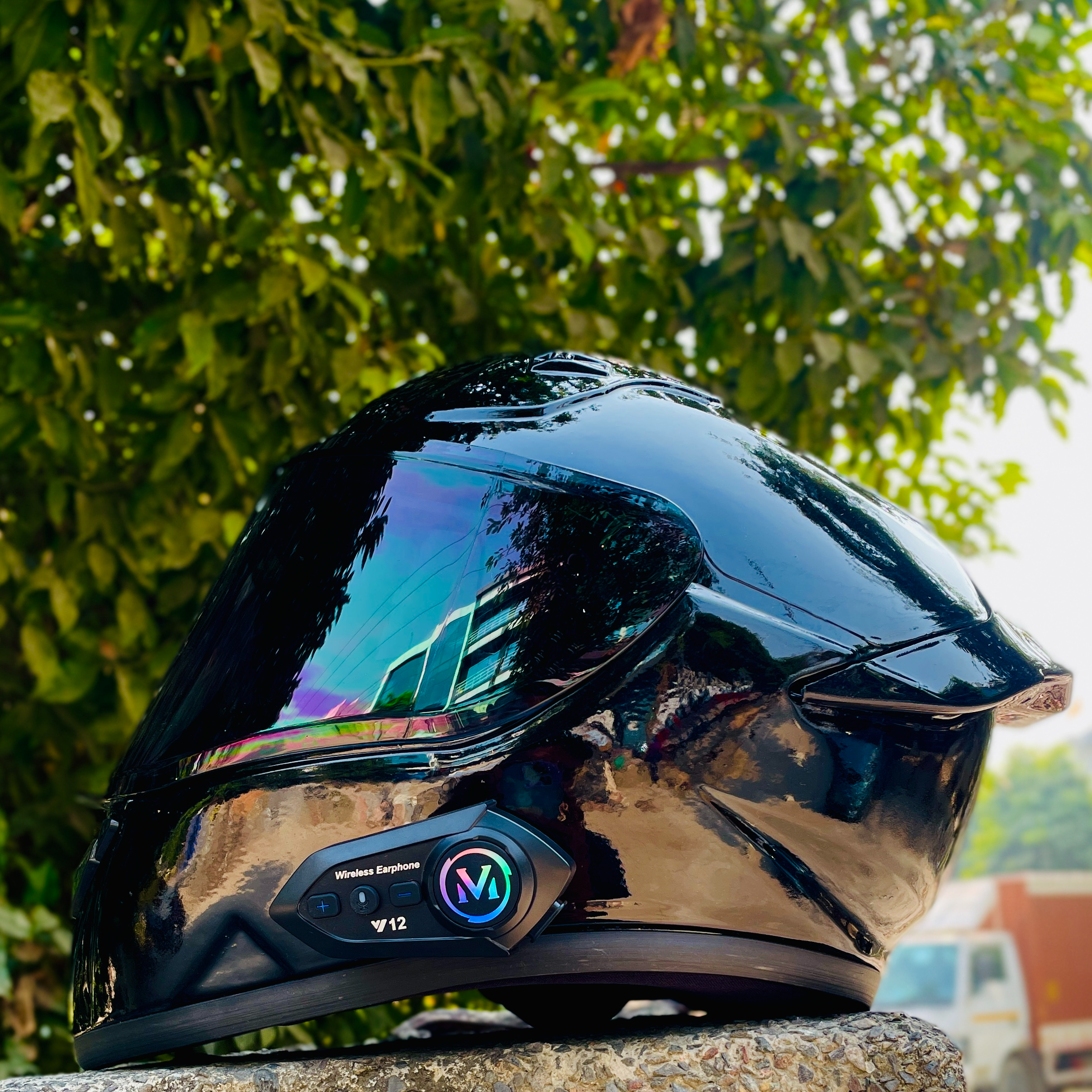 moto 4 with bluetooth gloss black