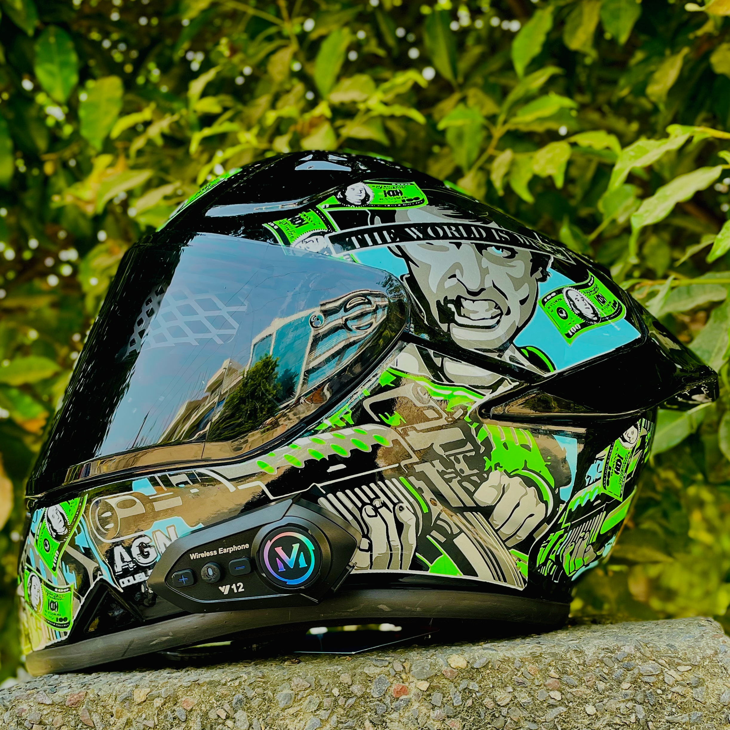 moto 4 with bluetooth double visor gloss neon